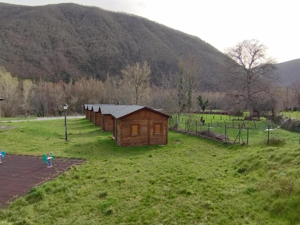 Camping La Zarapica - Palacios Del Sil 外观 照片