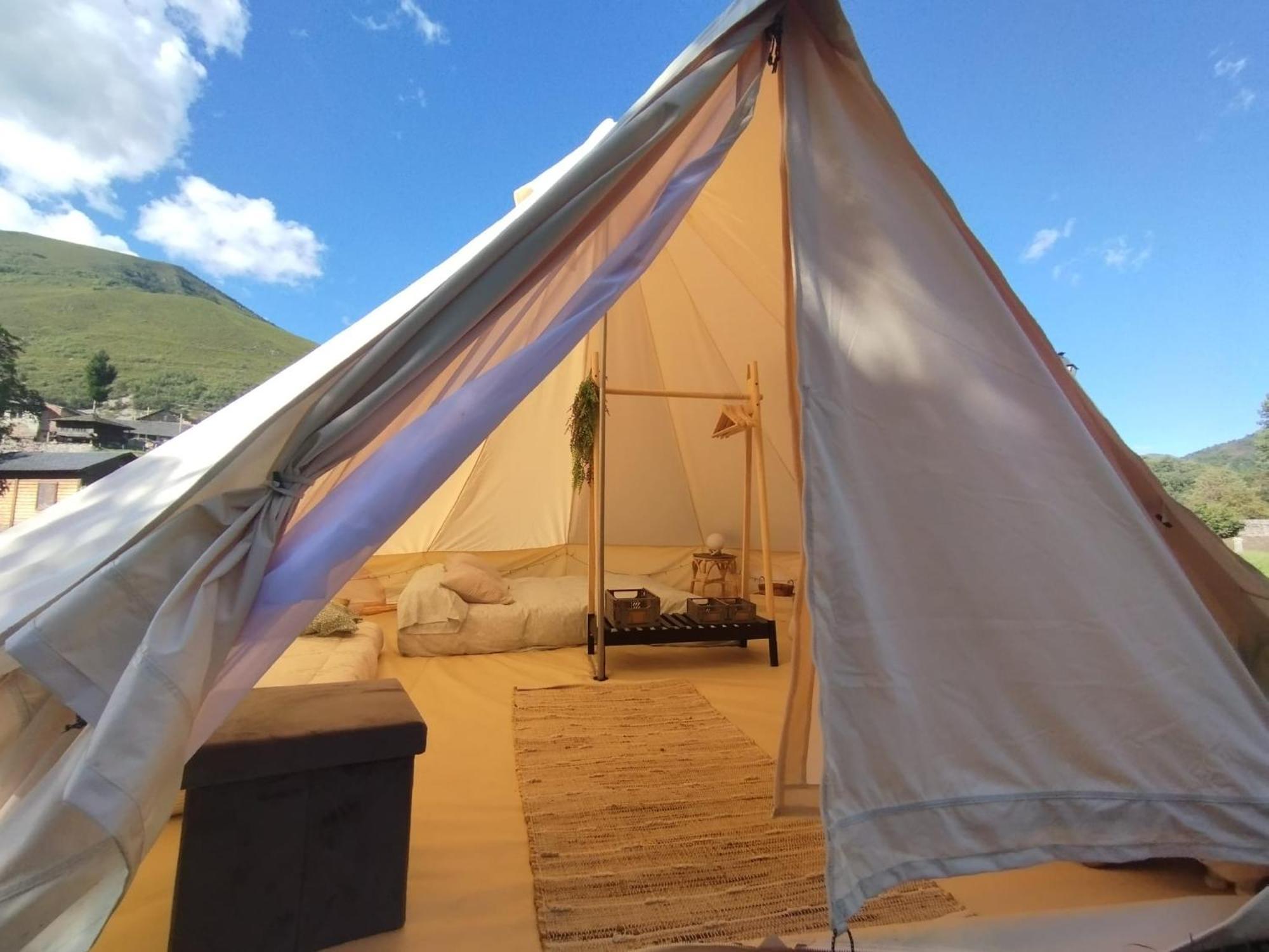 Camping La Zarapica - Palacios Del Sil 外观 照片
